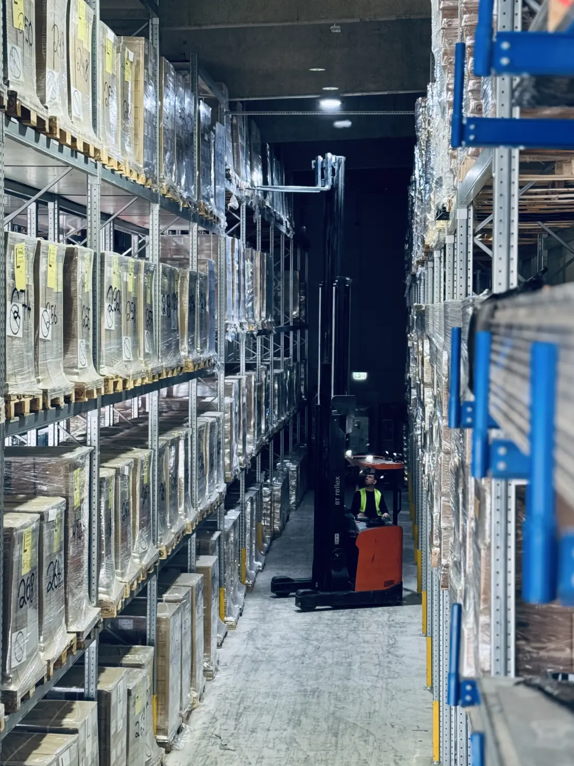 Hochregallagerung Von AdL Logistics GmbH